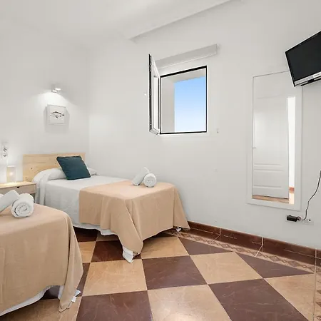 Punta Prima Apartments Apartmán *