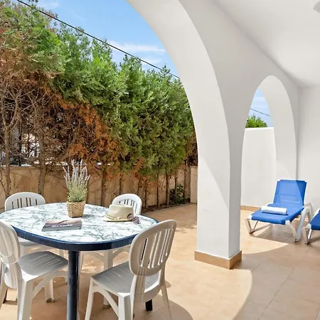 By 3villas Appartement Punta Prima (Menorca)